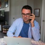 how many hours does it take to run a small business 2